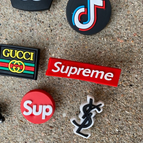 Set of 10 Charms for Shoes or bracelet NWT - Picture 5 of 6